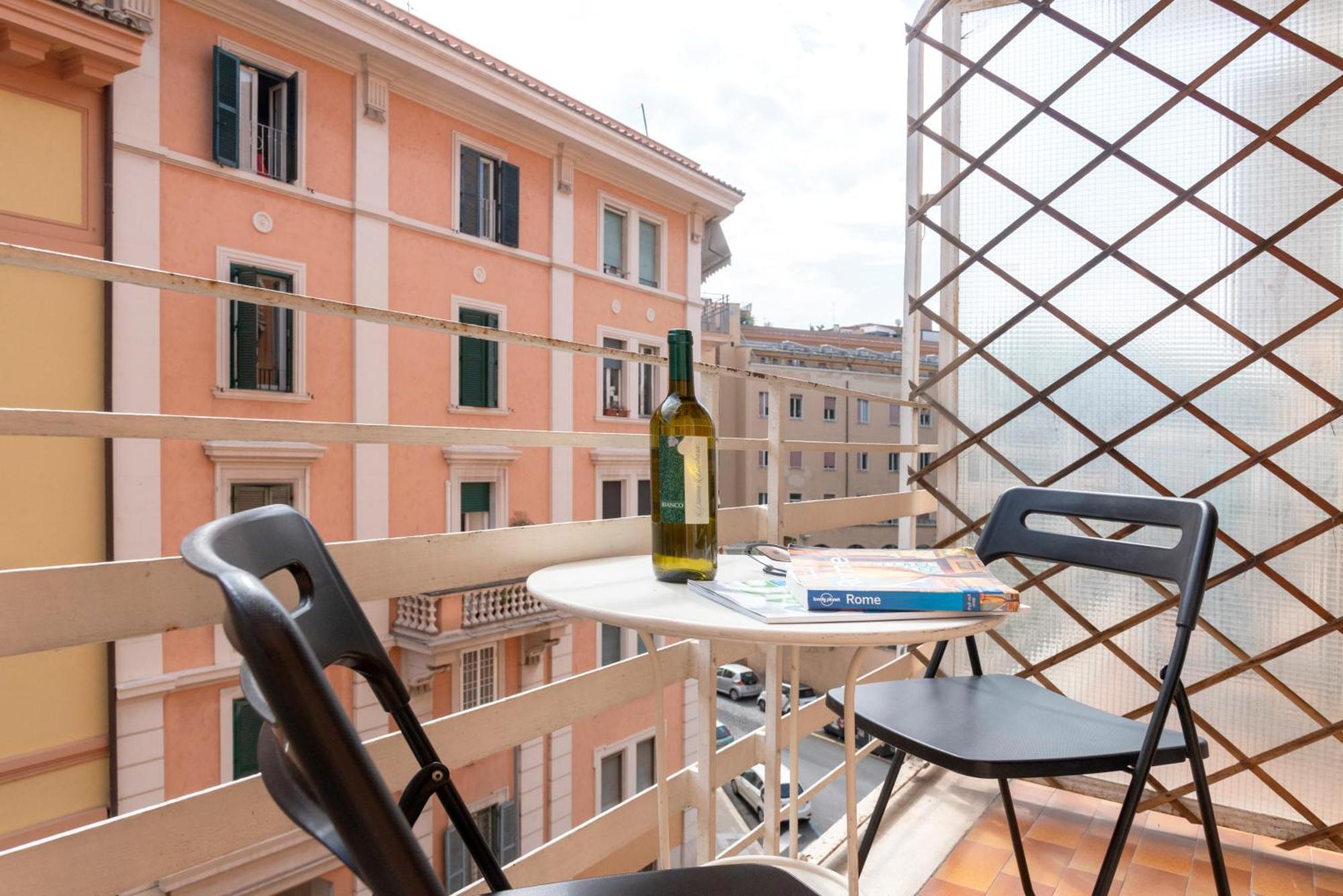 Gregorios San Pietro Hotel Рим Екстериор снимка
